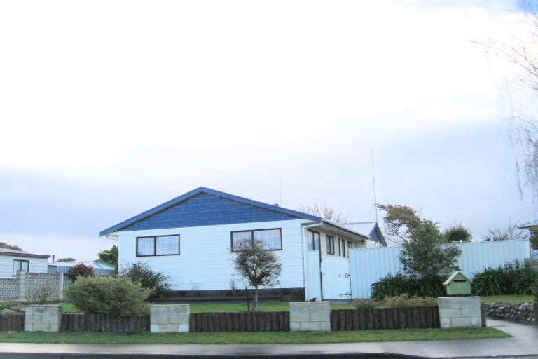 Photo of property in 58 Diaz Drive, Flaxmere, Hastings, 4120