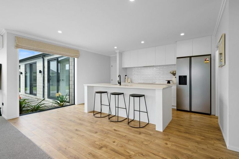 Photo of property in 28 Isobel Hodgson Drive, Cambridge, 3434