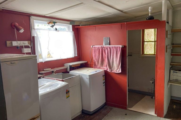 Photo of property in 102 Broadway, Reefton, 7830