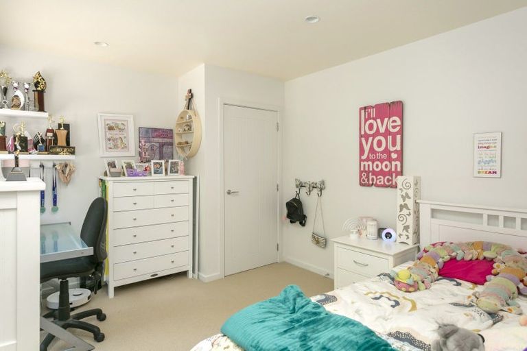 Photo of property in 214 Mapara Road, Acacia Bay, Taupo, 3385