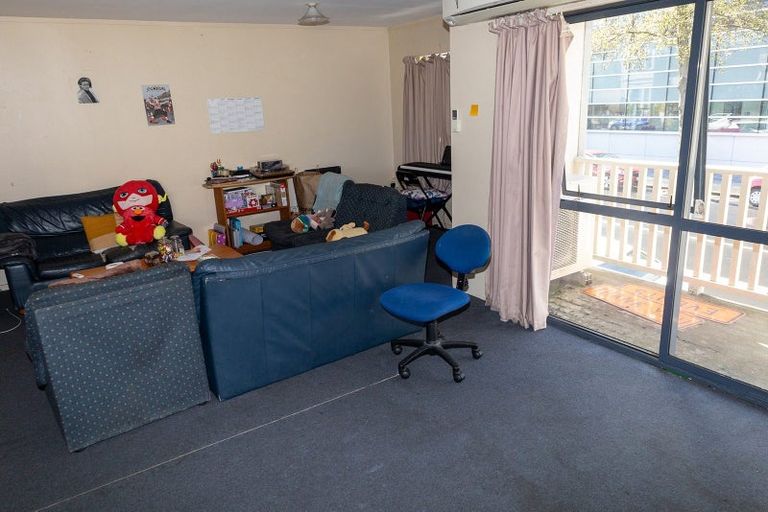 Photo of property in 2 Ethel Benjamin Place, North Dunedin, Dunedin, 9016