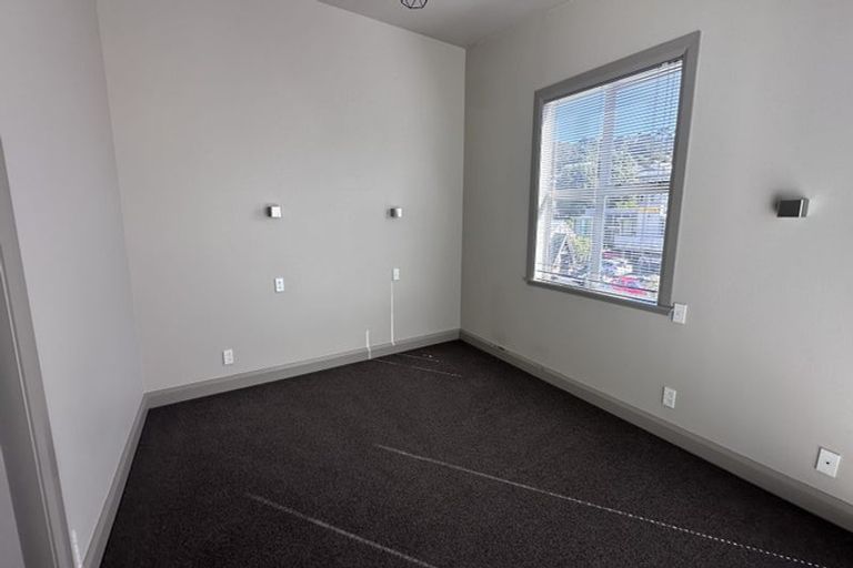 Photo of property in 98 Riddiford Street, Newtown, Wellington, 6021