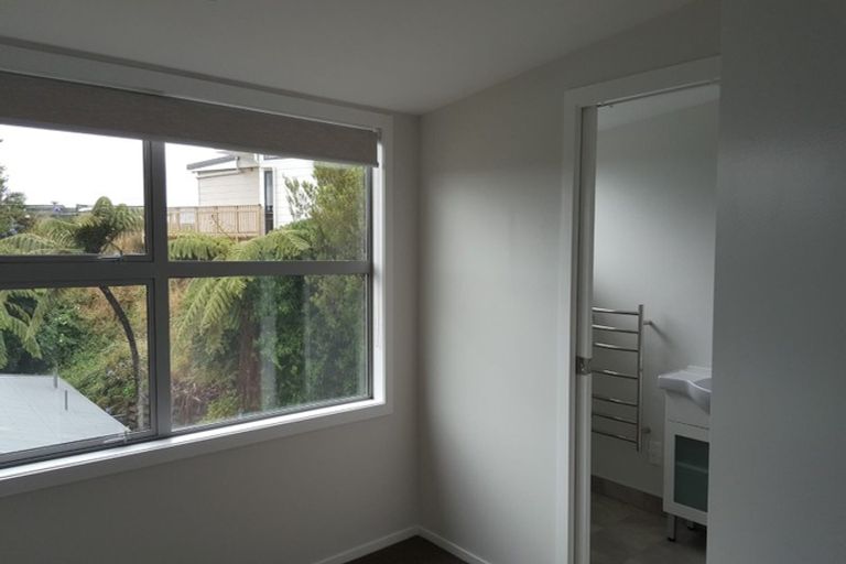 Photo of property in 225 Helston Road, Paparangi, Wellington, 6037