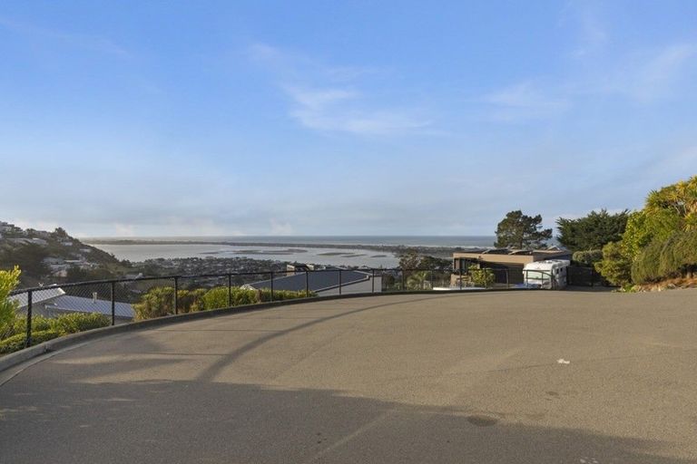 Photo of property in 15 Mandalay Lane, Redcliffs, Christchurch, 8081