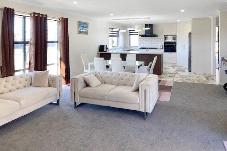 Photo of property in 18 Martini Avenue, Leeston, 7632