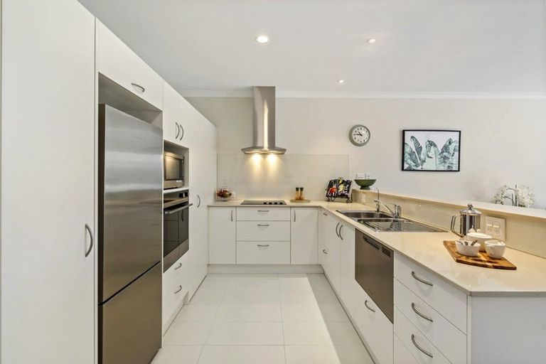 Photo of property in 202/112 Carmichael Road, Bethlehem, Tauranga, 3110