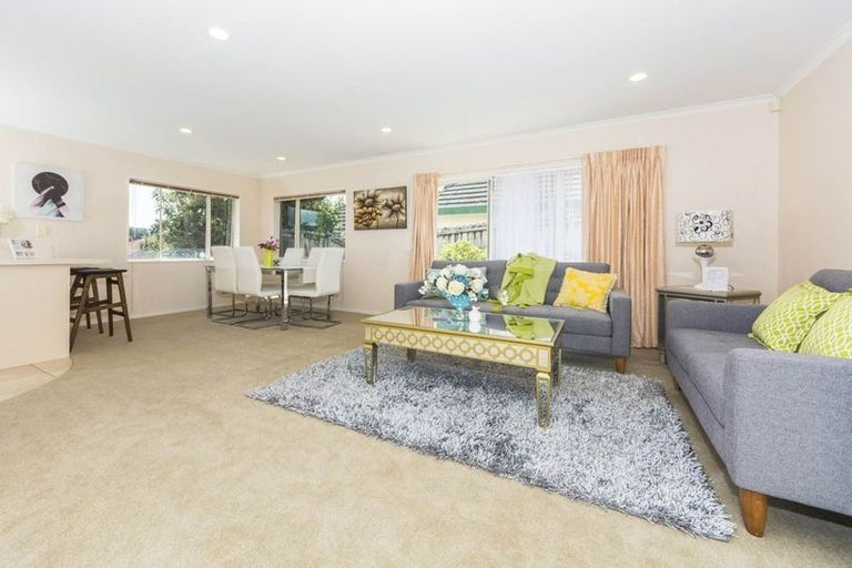 Photo of property in 54b Santa Ana Drive, Dannemora, Auckland, 2016