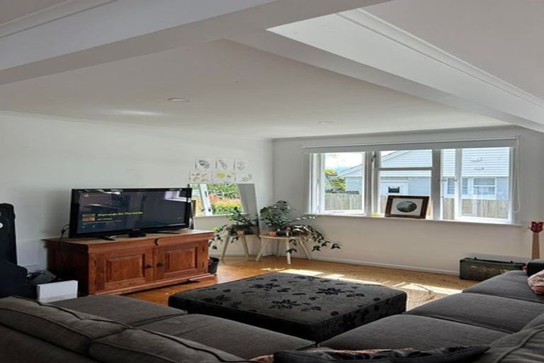 Photo of property in 55 Te Puea Avenue, Meremere, Mercer, 2474