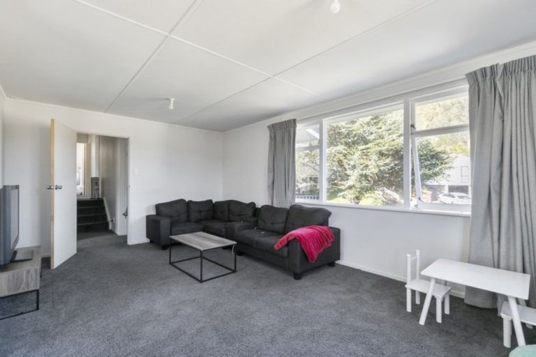 Photo of property in 1 Tuam Grove, Wainuiomata, Lower Hutt, 5014