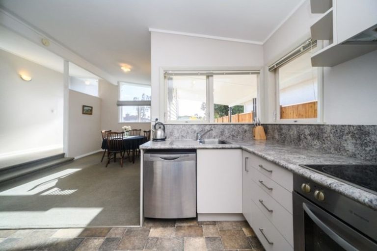 Photo of property in 7 Hartley Place, Awapuni, Palmerston North, 4412