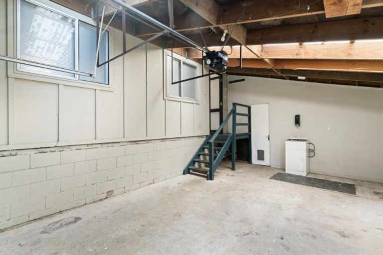 Photo of property in 72 Ruebe Road, Buckland, Pukekohe, 2677