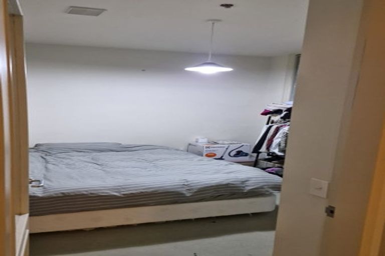 Photo of property in Columbia Apartments, 11/32 Cuba Street, Te Aro, Wellington, 6011