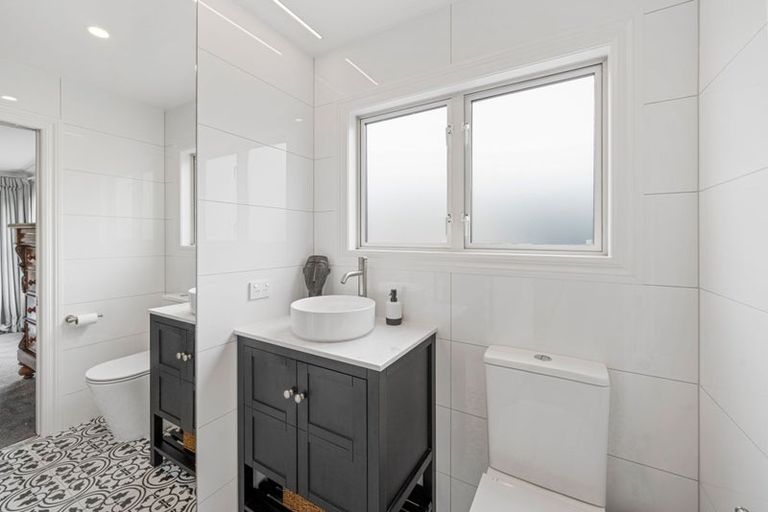 Photo of property in 22 Cornwall Street, Arrowtown, 9302