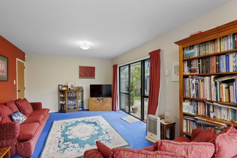Photo of property in 1/650 Barbadoes Street, Edgeware, Christchurch, 8013