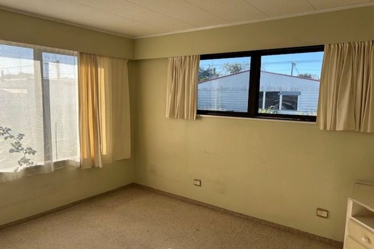 Photo of property in 23 Bennett Street, Waipawa, 4210