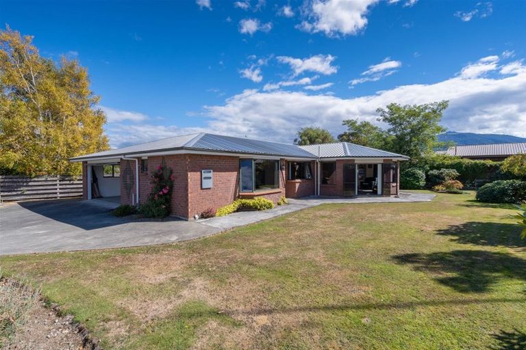Photo of property in 3 Sylvia Baker Place, Te Anau, 9600