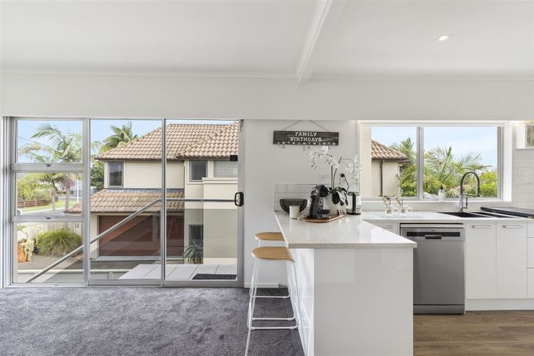 Photo of property in 116 Clovelly Road, Bucklands Beach, Auckland, 2012
