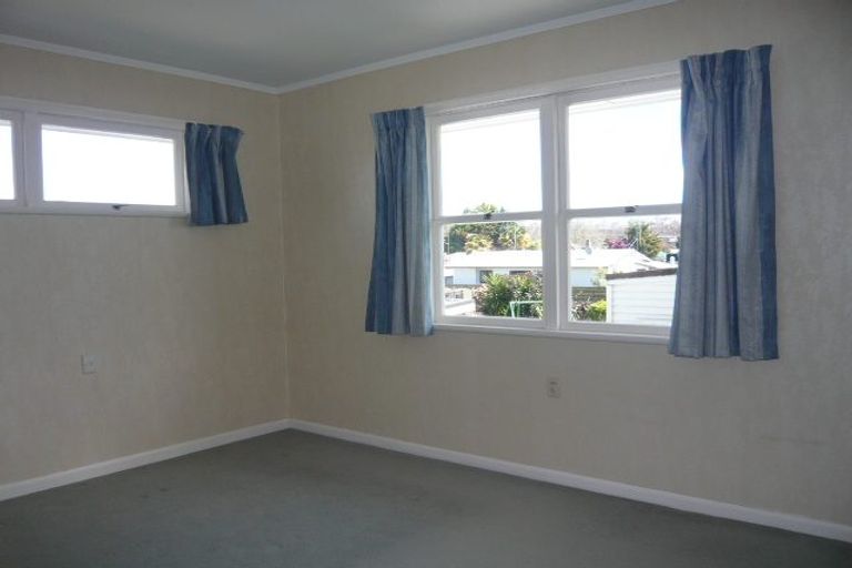 Photo of property in 3 Garnett Avenue, Forest Lake, Hamilton, 3200