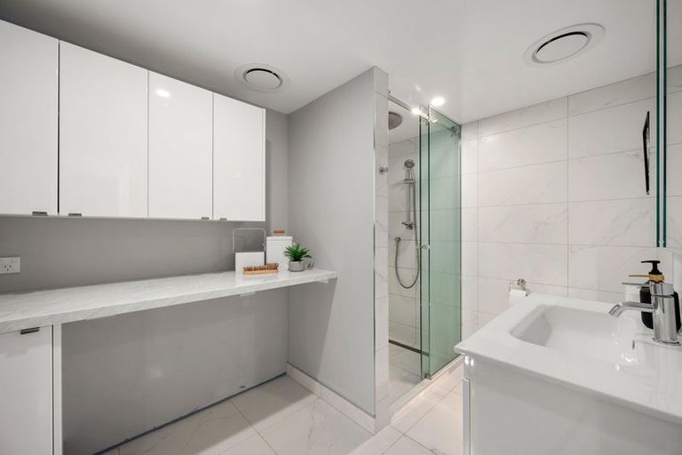 Photo of property in 28 Govind Grove, Ngaio, Wellington, 6035