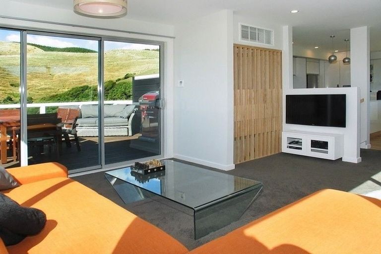 Photo of property in 90 Muri Road, Pukerua Bay, 5026