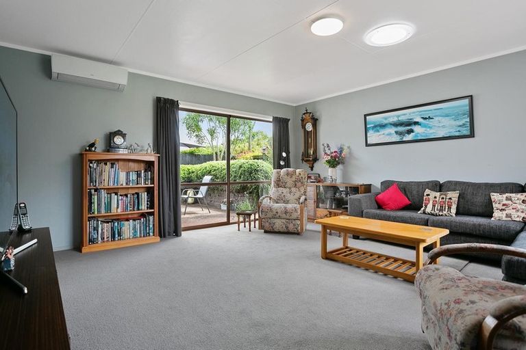 Photo of property in 30 Browning Street, Leamington, Cambridge, 3432