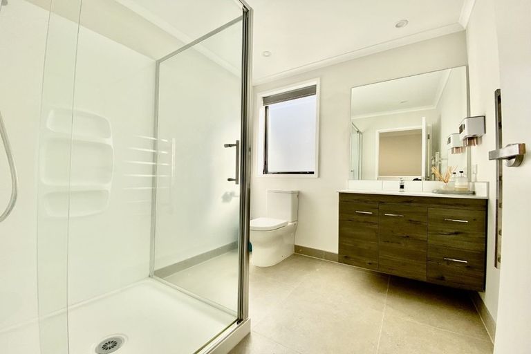 Photo of property in 6 Awamarino Way, Westgate, Auckland, 0614