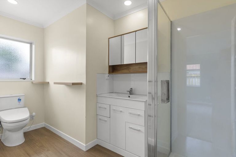 Photo of property in 202 Gravatt Road, Papamoa Beach, Papamoa, 3118