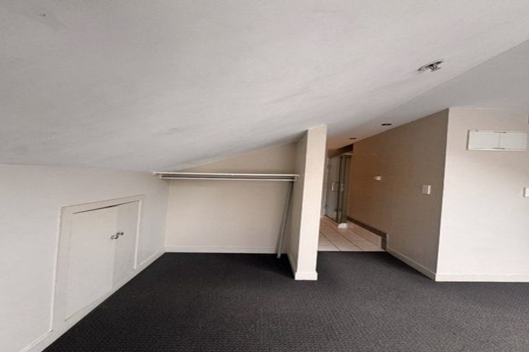 Photo of property in 195 The Terrace, Wellington Central, Wellington, 6011