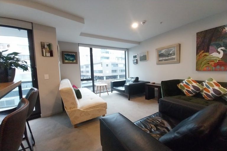 Photo of property in Pinnacle Apartments, E501/160 Victoria Street, Te Aro, Wellington, 6011