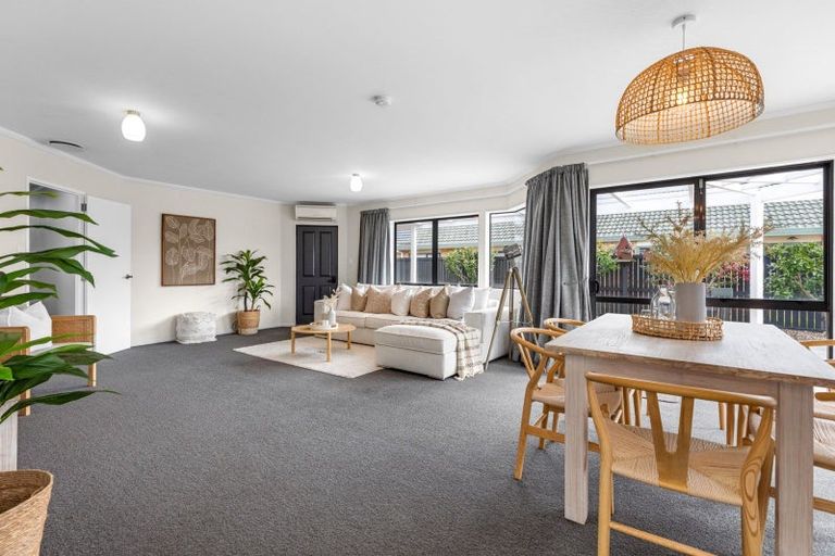 Photo of property in 676 Gloucester Road, Papamoa Beach, Papamoa, 3118