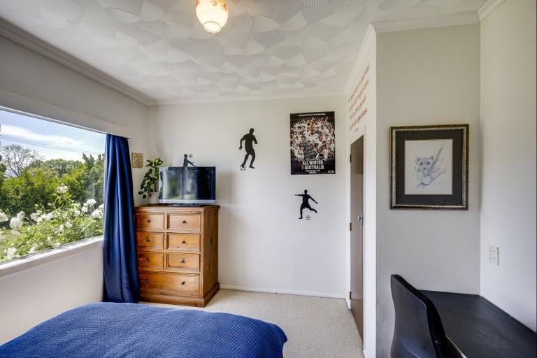 Photo of property in 16 The Loop, Meeanee, Napier, 4110