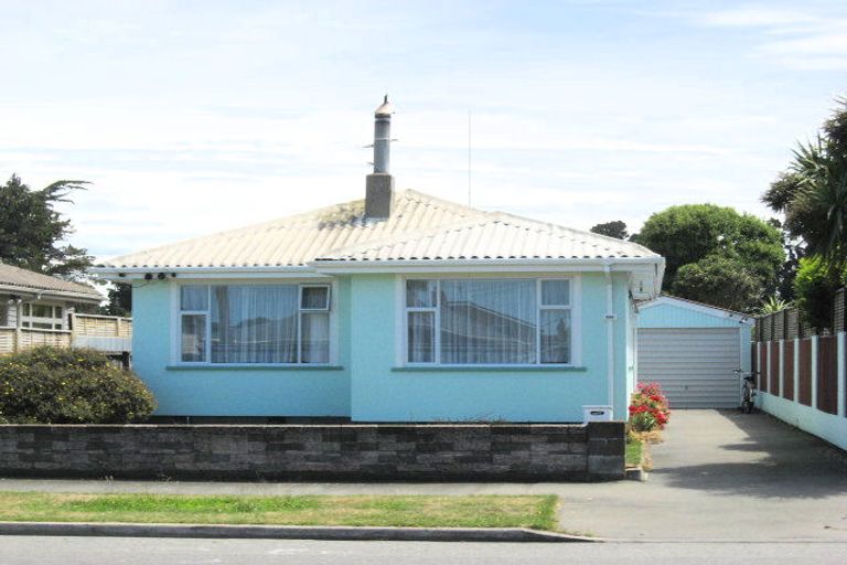 Photo of property in 298 Estuary Road, South New Brighton, Christchurch, 8062