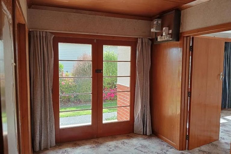 Photo of property in 13 Sneyd Street, Tuatapere, 9620