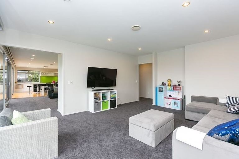 Photo of property in 9 Parkvue Drive, Bell Block, New Plymouth, 4312