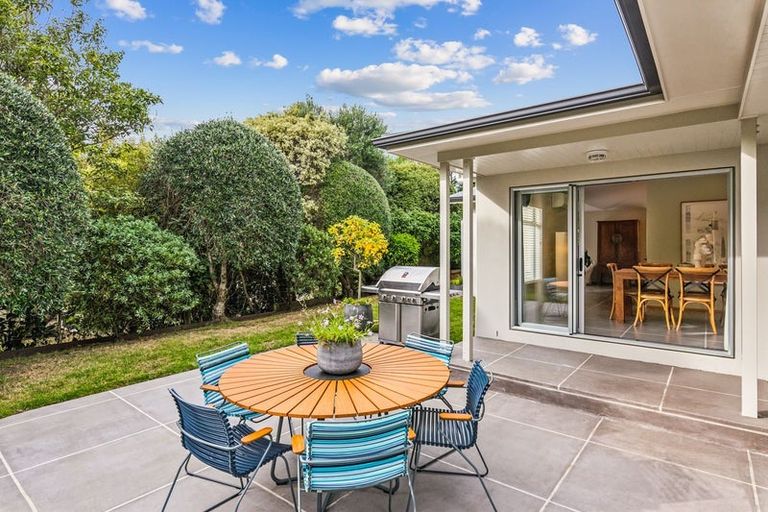 Photo of property in 3 Southleigh, Raumati South, Paraparaumu, 5032