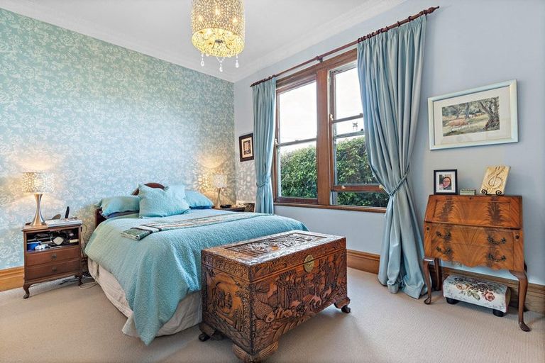 Photo of property in 27 Sackville Street, Martinborough, 5711