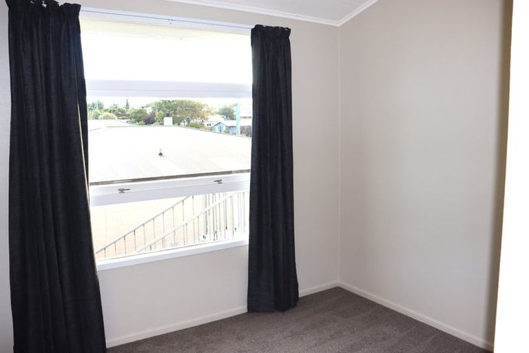 Photo of property in 32 Stuart Street, Holmes Hill, Oamaru, 9401