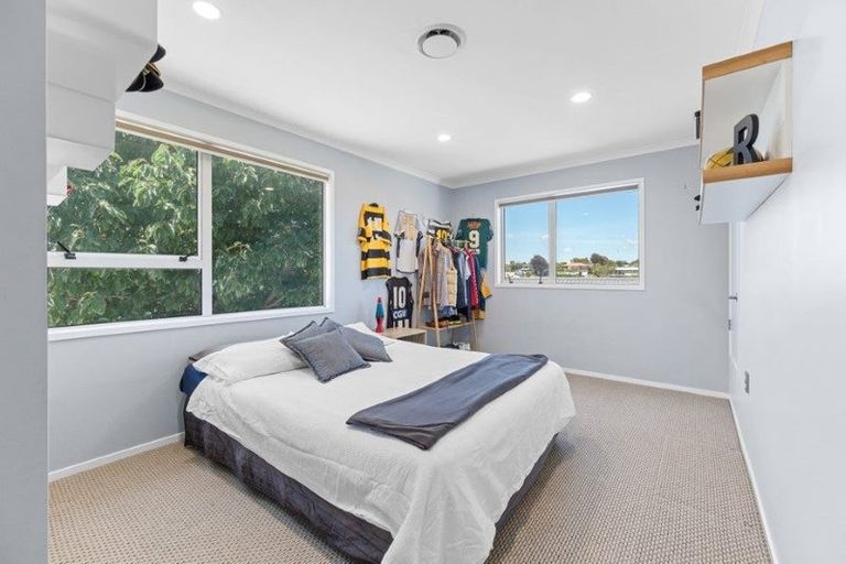 Photo of property in 12a Sycamore Grove, Lower Vogeltown, New Plymouth, 4310