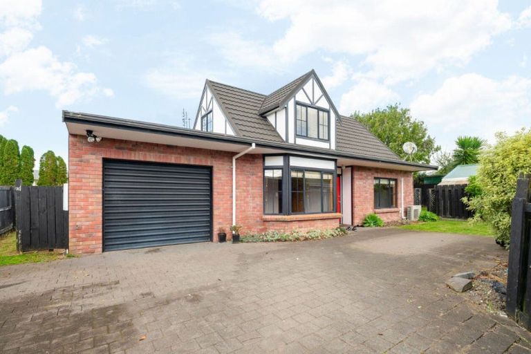 Photo of property in 63 Houchens Road, Glenview, Hamilton, 3206