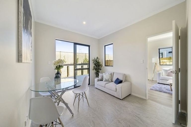 Photo of property in 5 Eastfield Avenue, Flat Bush, Auckland, 2019