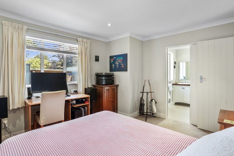 Photo of property in 20 Taunton Place, Rangiora, 7400