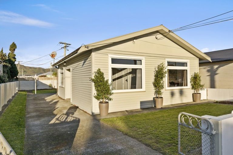 Photo of property in 10 Jessie Street, Petone, Lower Hutt, 5012