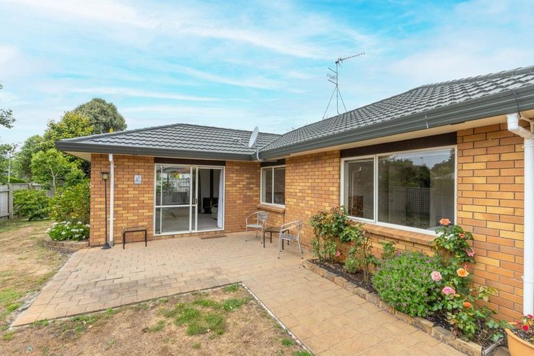 Photo of property in 72 Campbell Avenue, Paraparaumu, 5032