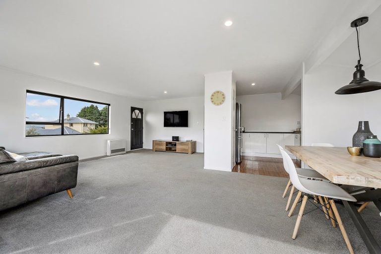 Photo of property in 26 Wisteria Grove, Maungaraki, Lower Hutt, 5010