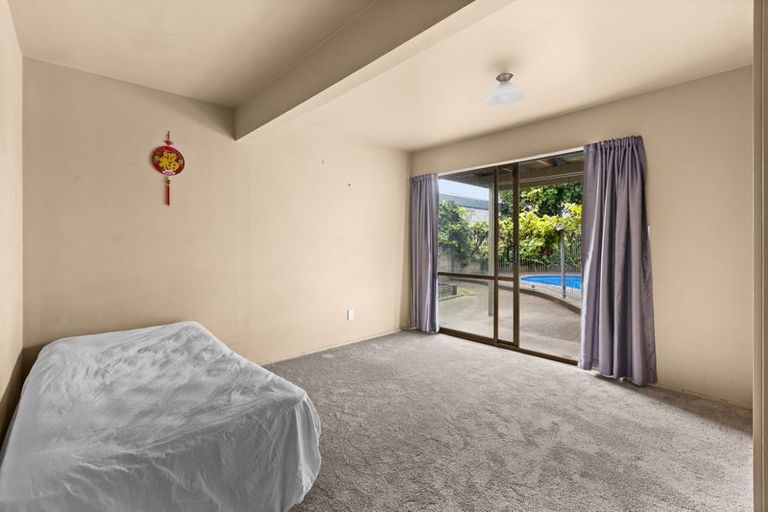 Photo of property in 102 Freyberg Avenue, Tamatea, Napier, 4112