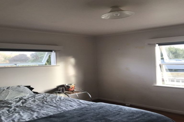 Photo of property in 130 Brooklands Road, Brooklands, New Plymouth, 4310