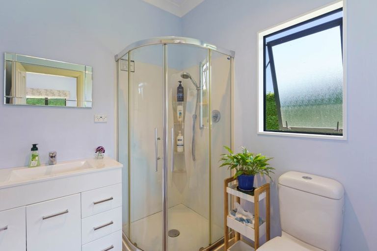 Photo of property in 121 Gear Road, Te Horo, Otaki, 5582