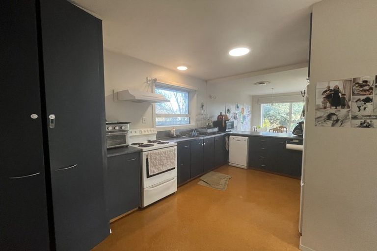 Photo of property in 47 Fovant Street, Russley, Christchurch, 8042