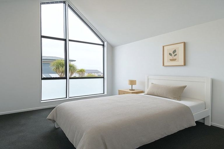 Photo of property in 9/129 Sherborne Street, St Albans, Christchurch, 8014