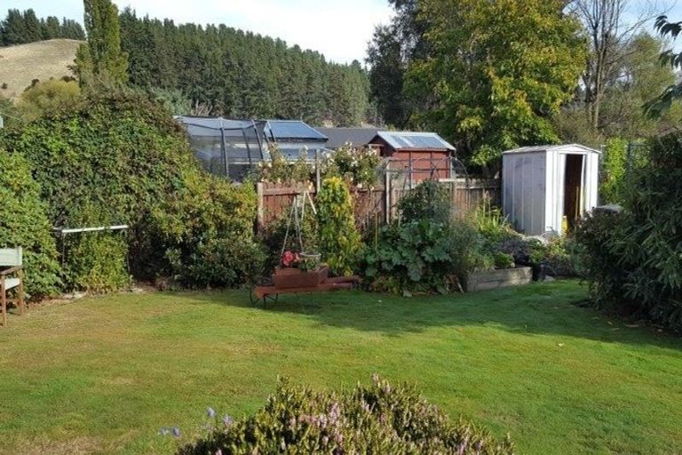 Photo of property in 15 Reid Avenue, Luggate, Cromwell, 9383